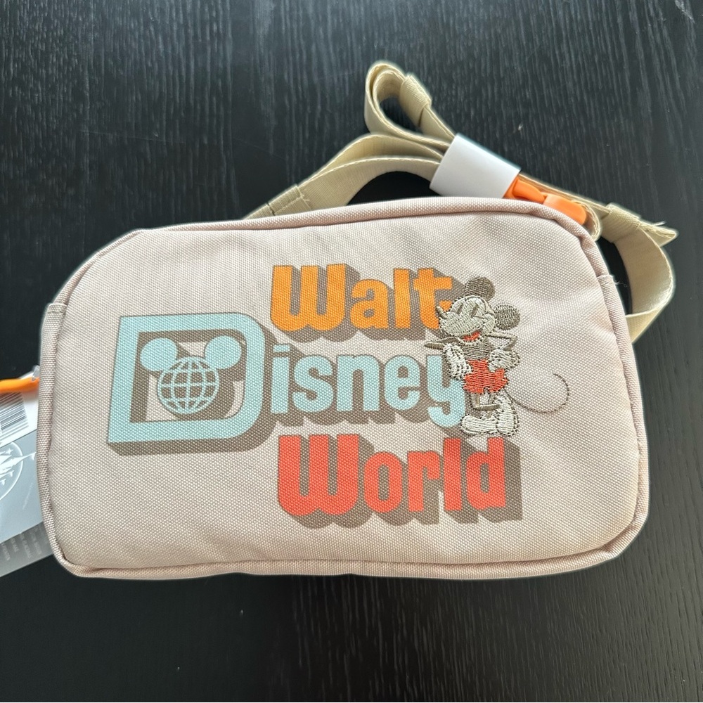 Disney Parks 2025 Walt Disney World Fanny Pack Belt Croddbody Bag NWT - Picture 3 of 5